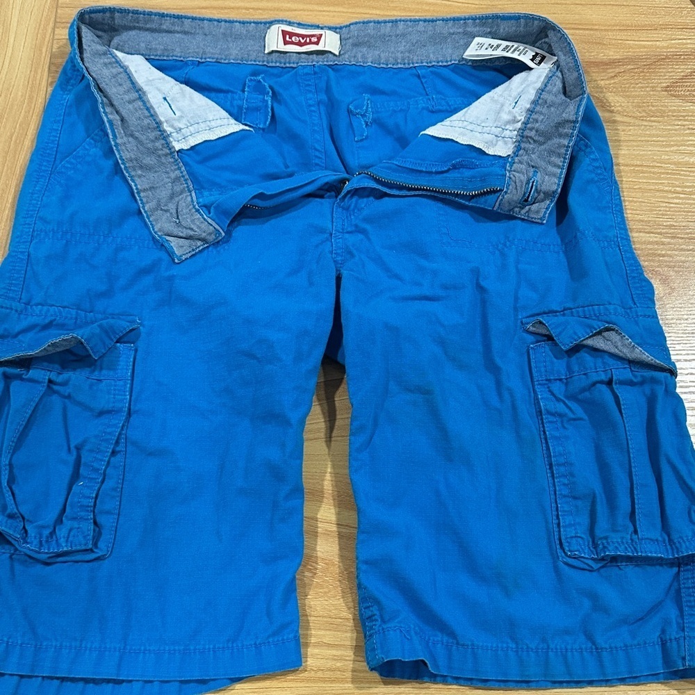 Levi's Blue Cargo Shorts for Men